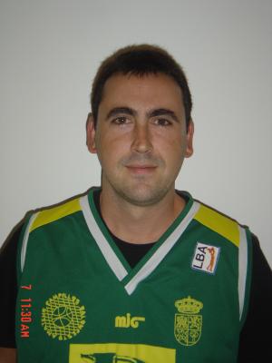 Cristobal Martín podría perderse toda la temporada 2009-10 y ve peligrar su carrera